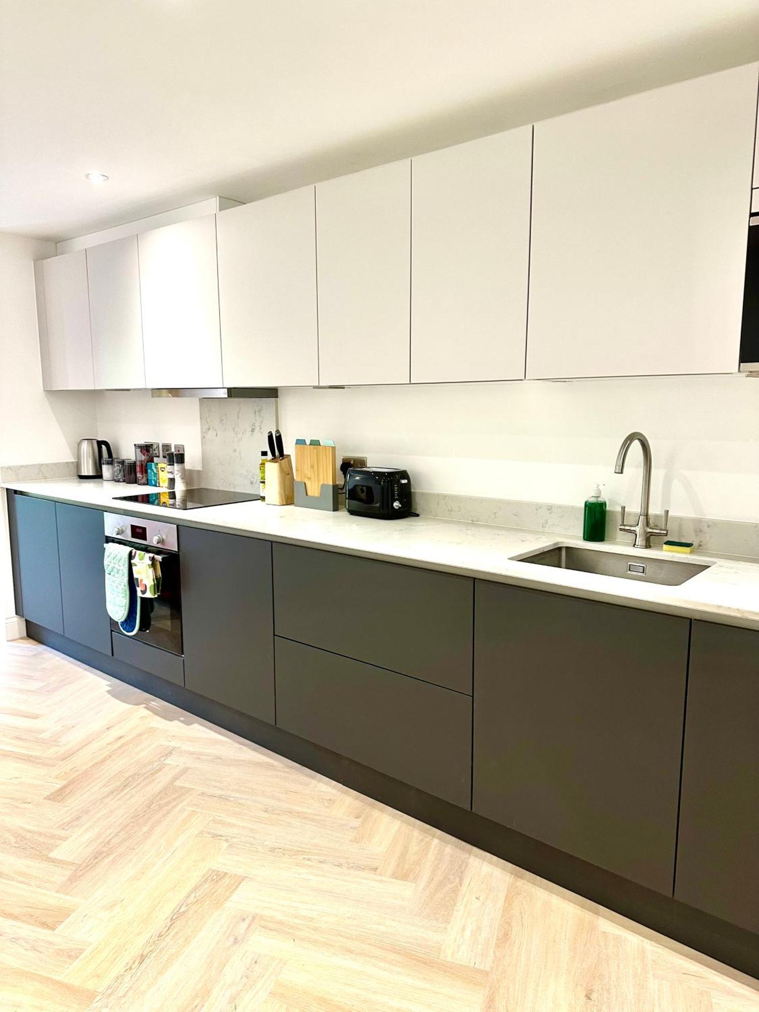 Rye Brand New Apartment 외부 사진