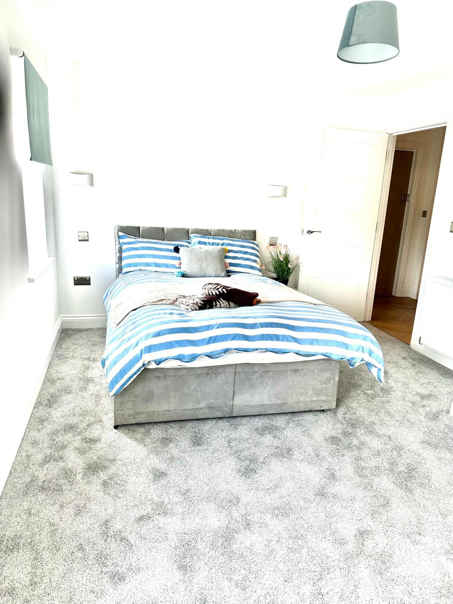 Rye Brand New Apartment 외부 사진